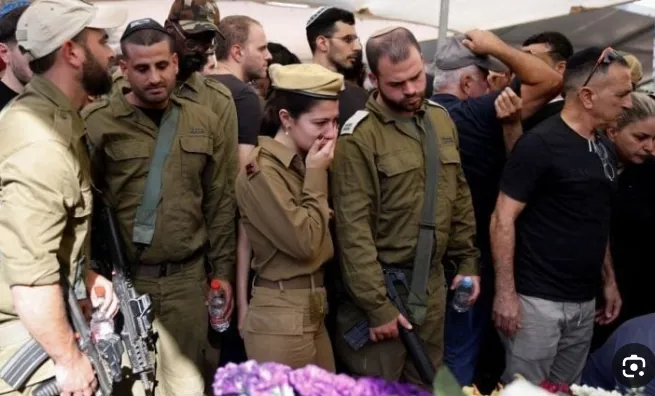 جنود اسرائلين في حالة انهيار